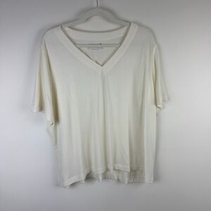 Betabrand Women's Purple Essential V-Neck Top Tee Size XS